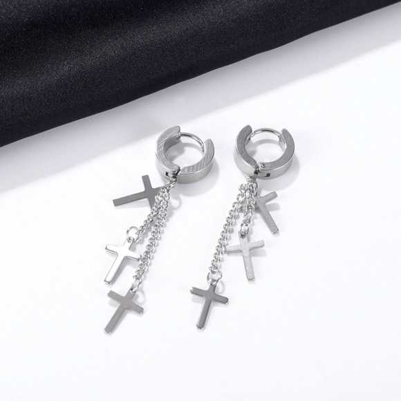 Stainless Steel Triple Cross Earring! - Picture 9 of 10